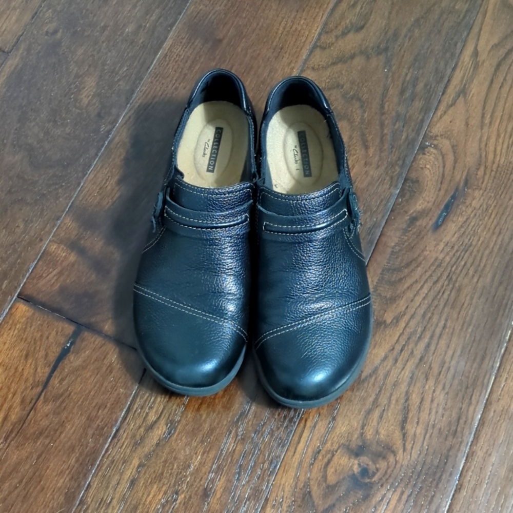 Clark's black leather slip on shoe